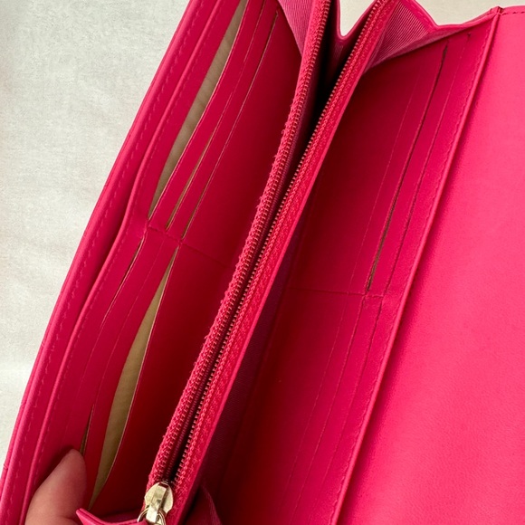 CHANEL Lambskin Quited CC Classic Flap Long Wallet Pink - Picture 4 of 15